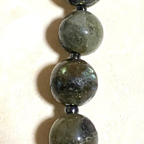 Natural Dark Labradorite Large Genuine Gemstone Classic Beaded Necklace - Picture 4 of 15